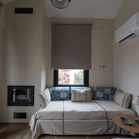 Blue Crystal View Aparthotel Kavala