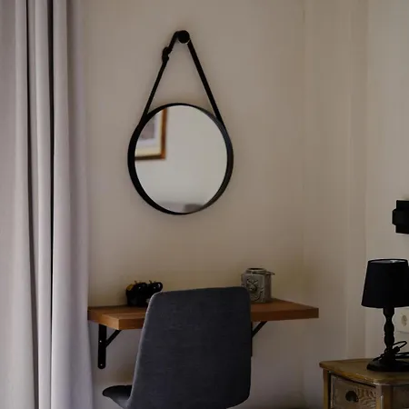 Blue Crystal View Appart hôtel 4*