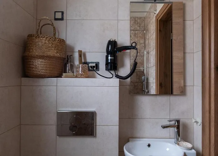 Blue Crystal View 卡瓦拉