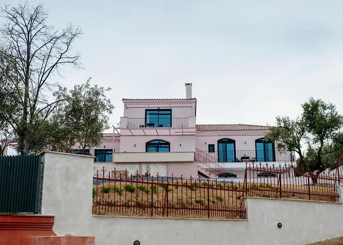 Blue Crystal View 公寓式酒店 卡瓦拉